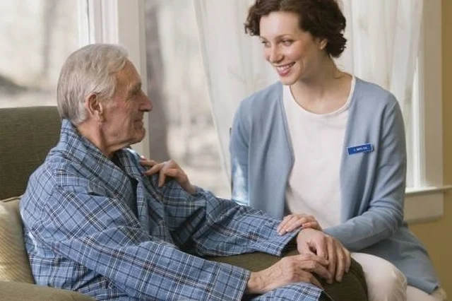 How to Improve Employee Morale in Nursing Homes